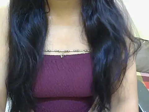 Snapshot of Akiraa_love chatting on 07.14.26 Akiraa love online show from 07.14.26
