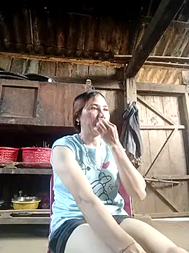Snapshot of Seiciz chatting on 06.14.26 Seiciz online show from 06.14.26