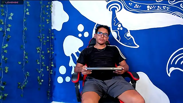 malakai vibess online show from 06.12.26