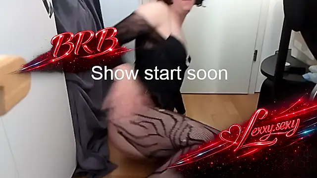 Snapshot of Lexxy_sexy chatting on 06.19.26 Lexxy sexy online show from 06.19.26