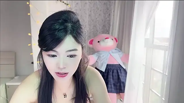 inlkitten online show from 06.18.26