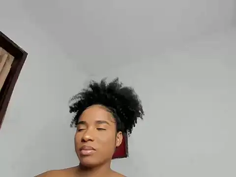 Snapshot of Nassoumi_Reyes chatting on 07.24.26 Nassoumi Reyes online show from 07.24.26