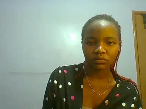 Snapshot of sexie_for_daddie chatting on 06.30.26 sexie for daddie online show from 06.30.26