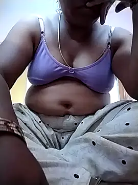 Snapshot of Tamil-anitha89 chatting on 06.12.26 Tamil-anitha89 online show from 06.12.26