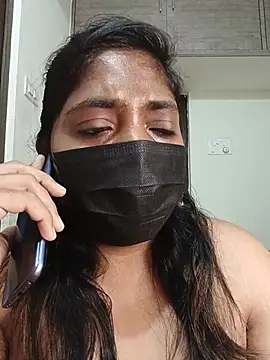 Snapshot of Tamilponnu127 chatting on 07.04.26 Tamilponnu127 online show from 07.04.26