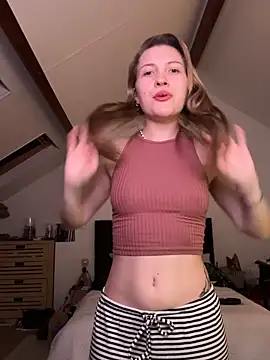blanchevalmont online show from 06.16.26