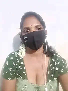 Snapshot of akshaya4311 chatting on 06.17.26 akshaya4311 online show from 06.17.26