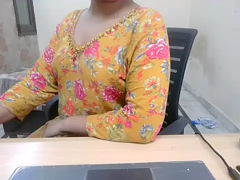 Snapshot of Bold-Divya1 chatting on 07.28.26 Bold-Divya1 online show from 07.28.26