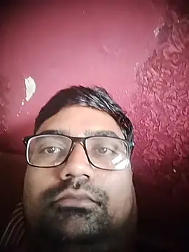 Snapshot of dhirusury050625 chatting on 07.29.26 dhirusury050625 online show from 07.29.26