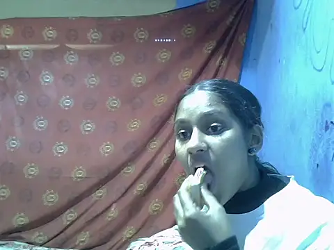 Snapshot of indianbeauty980 chatting on 07.25.26 indianbeauty980 online show from 07.25.26