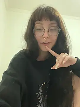 Snapshot of jinixxxs chatting on 06.18.26 jinixxxs online show from 06.18.26