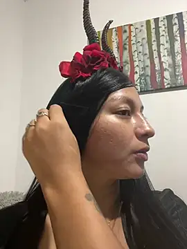 SAKURA AKEMI online show from 07.07.26