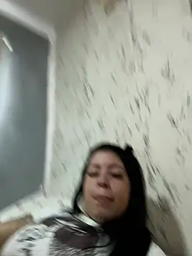 Snapshot of gabi_diass chatting on 07.27.26 gabi diass online show from 07.27.26