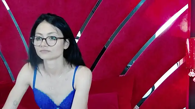 MayaLeey online show from 06.15.26