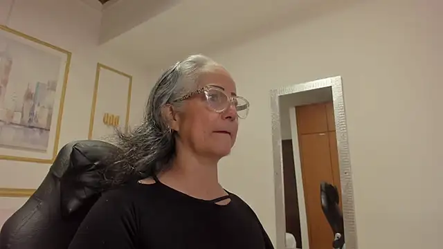 catalina villan online show from 06.28.26