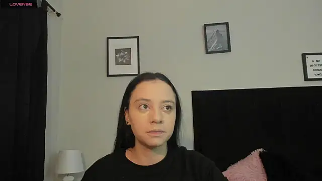 Sara B online show from 06.25.26
