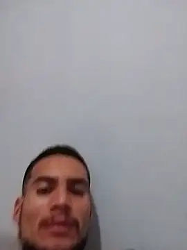 Snapshot of Xxxruben123 chatting on 06.19.26 Xxxruben123 online show from 06.19.26