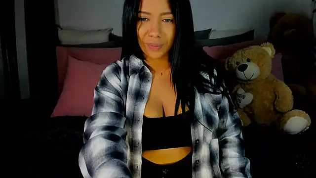 Snapshot of NicolePasqualott chatting on 01.11.25 NicolePasqualott online show from 01.11.25