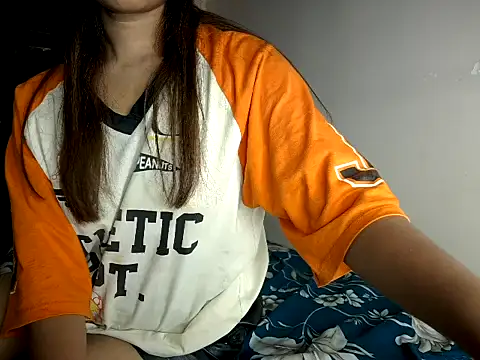 Snapshot of hotyy_nayra chatting on 07.16.26 hotyy nayra online show from 07.16.26