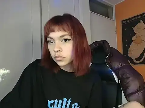 Snapshot of xLilyAngelx_ chatting on 08.01.26 xLilyAngelx online show from 08.01.26