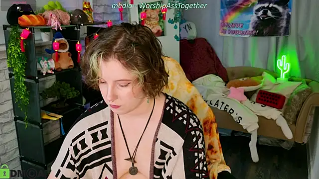 Snapshot of Candy-yeah chatting on 07.14.26 Candy-yeah online show from 07.14.26