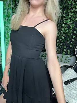 Snapshot of Eva_Kit chatting on 07.15.26 Eva Kit online show from 07.15.26