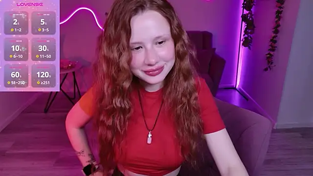 Snapshot of AuroraBabyDoll chatting on 07.27.26 AuroraBabyDoll online show from 07.27.26