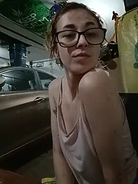 Snapshot of NeedyNina chatting on 06.16.26 NeedyNina online show from 06.16.26
