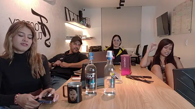 SecretKnigth online show from 06.26.26