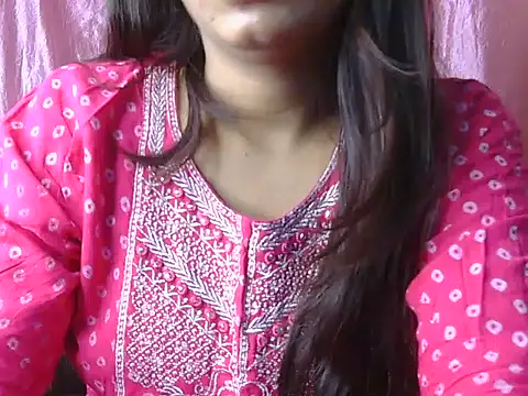 Snapshot of Tanvi-1 chatting on 06.24.26 Tanvi-1 online show from 06.24.26