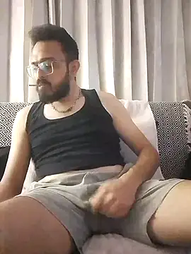 Snapshot of freakkydessi chatting on 06.23.26 freakkydessi online show from 06.23.26