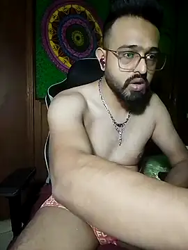 Snapshot of freakkydessi chatting on 06.25.26 freakkydessi online show from 06.25.26