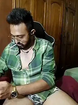 Snapshot of freakkydessi chatting on 07.14.26 freakkydessi online show from 07.14.26
