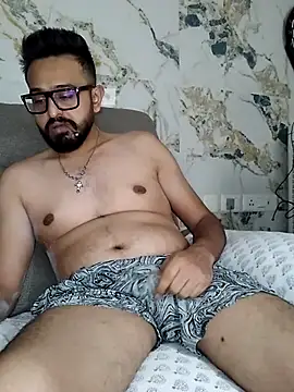 Snapshot of freakkydessi chatting on 07.31.26 freakkydessi online show from 07.31.26