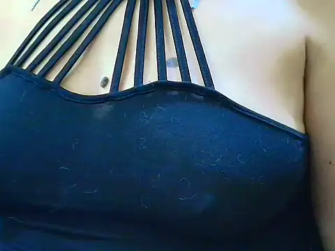 Snapshot of VanessaGg_squirt chatting on 07.25.26 VanessaGg squirt online show from 07.25.26