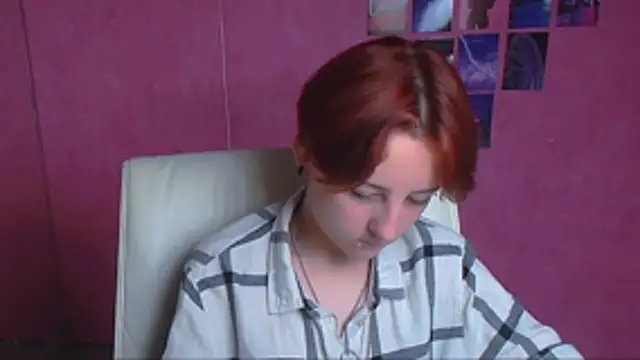 Snapshot of Dilara_Kiss_ chatting on 06.20.26 Dilara Kiss online show from 06.20.26