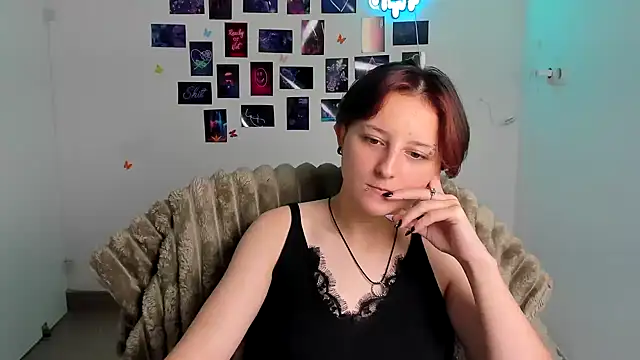 Snapshot of Dilara_Kiss_ chatting on 07.28.26 Dilara Kiss online show from 07.28.26