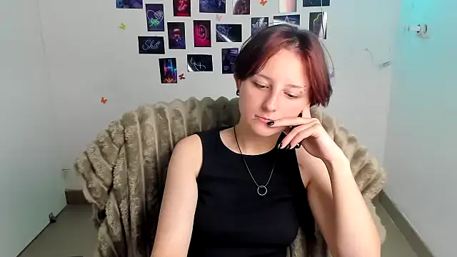 Snapshot of Dilara_Kiss_ chatting on 07.29.26 Dilara Kiss online show from 07.29.26