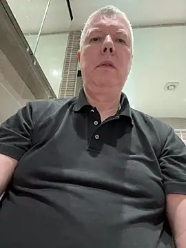 Snapshot of cumboy chatting on 03.22.25 cumboy online show from 03.22.25