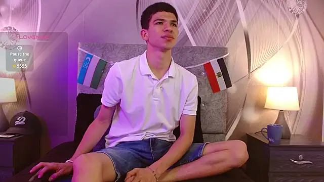 Snapshot of Dilan_Femboy chatting on 07.09.26 Dilan Femboy online show from 07.09.26