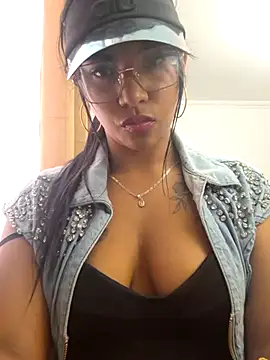 sophiagomezx online show from 07.15.26