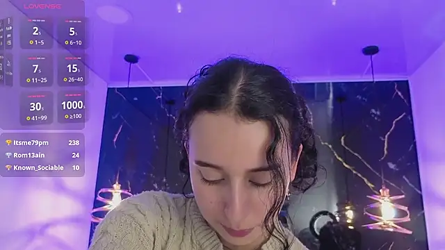 Snapshot of ZoeBlissX chatting on 07.28.26 ZoeBlissX online show from 07.28.26