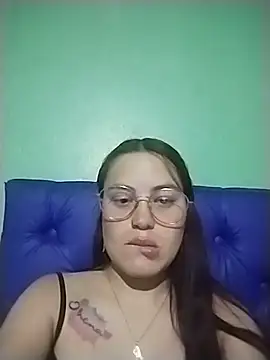 Snapshot of Emma_stt chatting on 06.18.26 Emma stt online show from 06.18.26
