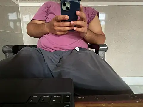 Snapshot of virginboyjammu chatting on 08.03.26 virginboyjammu online show from 08.03.26