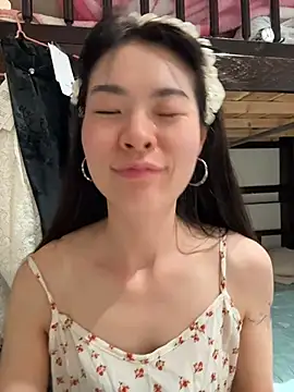 Snapshot of xiaojiao520 chatting on 08.08.26 xiaojiao520 online show from 08.08.26