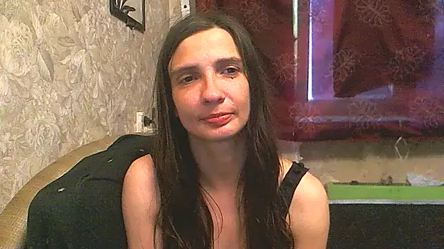 Alison Wale online show from 07.18.26