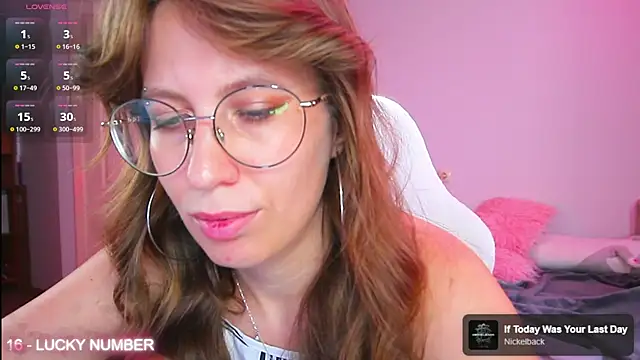 Snapshot of ms_allison__ chatting on 07.28.26 ms allison online show from 07.28.26