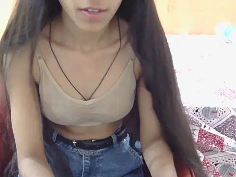 Snapshot of Isha-19 chatting on 06.26.26 Isha-19 online show from 06.26.26