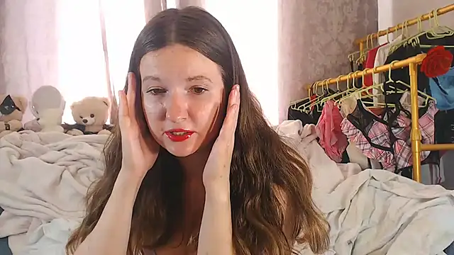 Snapshot of ChloeBrooklyn chatting on 07.15.26 ChloeBrooklyn online show from 07.15.26