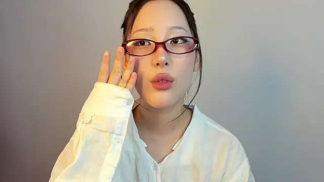 Snapshot of Lillie_sunn chatting on 06.25.26 Lillie sunn online show from 06.25.26
